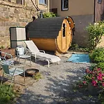 Helle Fuer Familien Und Gruppen Mit Pool, Sauna & Terrasse * Sebnitz